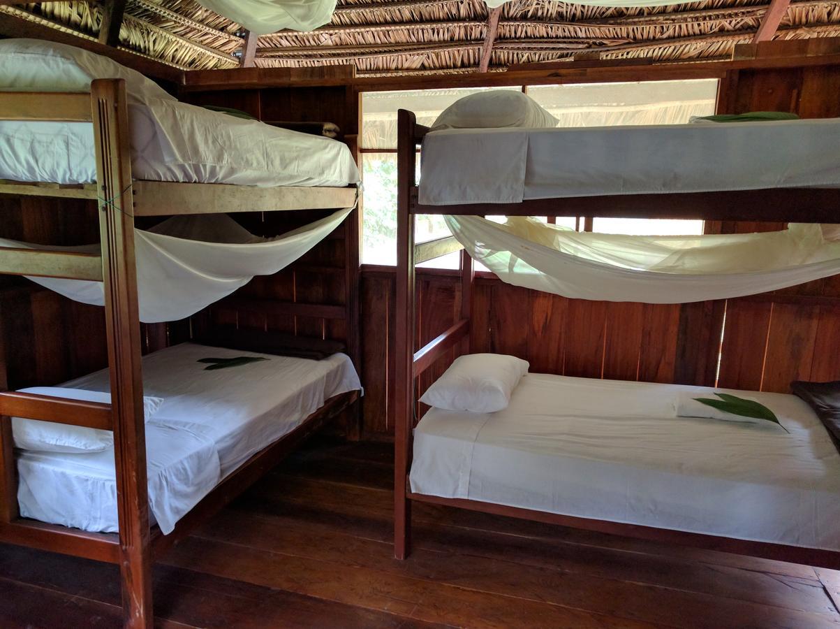 Green Forest Ecolodge Puerto Montufar Dış mekan fotoğraf
