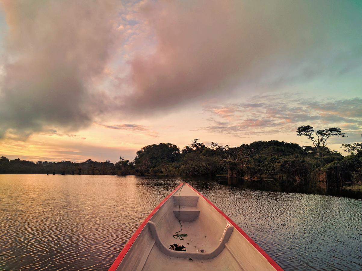 Green Forest Ecolodge Puerto Montufar Dış mekan fotoğraf